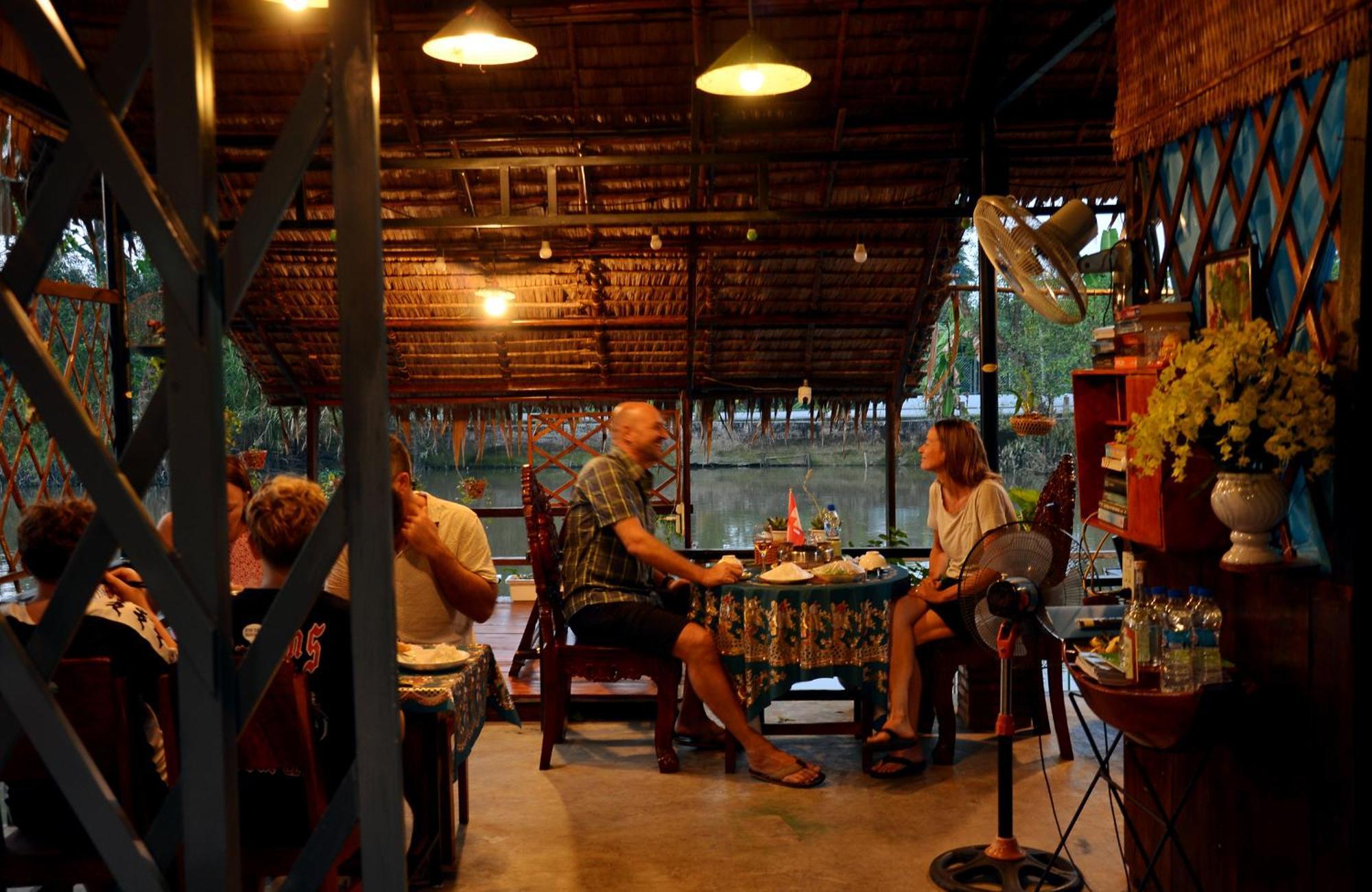 Bosa Homestay - Mekong Riverside เกิ่นเทอ ภายนอก รูปภาพ